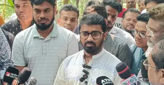 আ.লীগের রাজনীতি ফেসবুক-ইউটিউবের মধ্যেই সীমাবদ্ধ: রাশেদ খাঁন